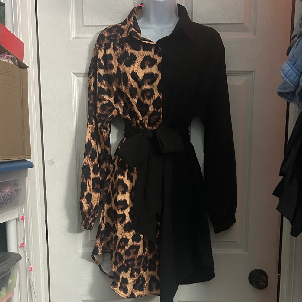 SHEIN Leopard and Black Long Sleeve Dress